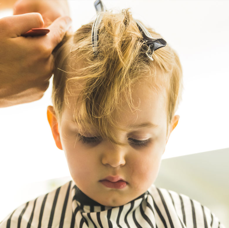 Coloración balayage en peluquería de Madrid con acabado brillante